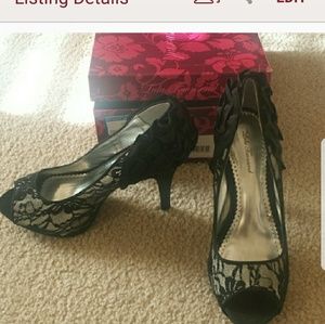Black dressey heels